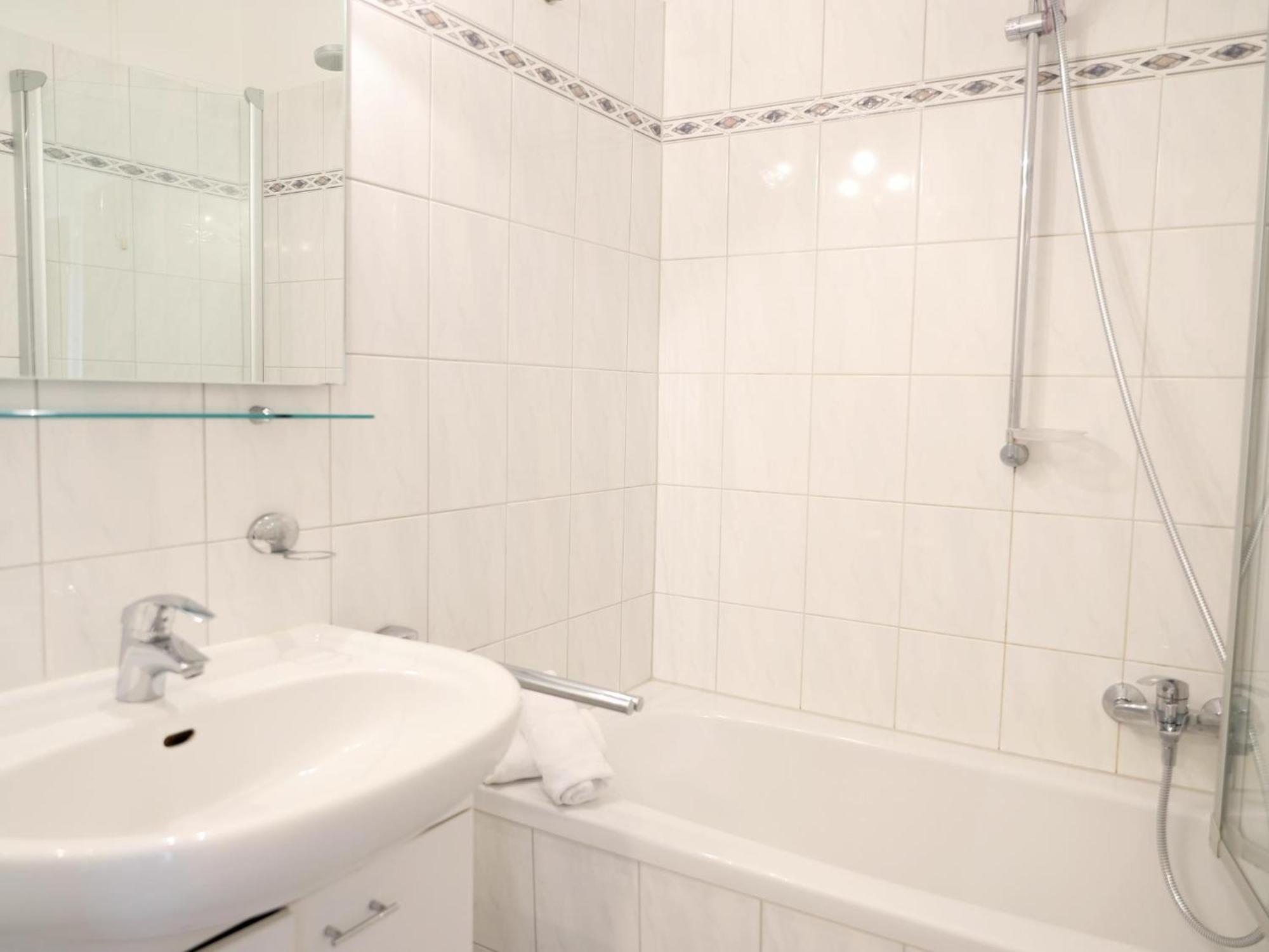 Gemuetliches 2-zimmer-appartement Mit Balkon.